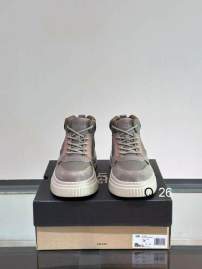 Picture of UGG Shoes _SKUUGGsz39-44LL110219918